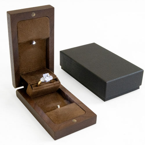 Chapelle Proposal Ring Box